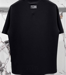 市场上装-T恤-欧货T恤