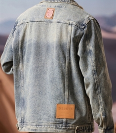 市场上装-夹克-休闲夹克