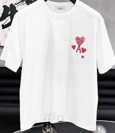 市场上装-T恤-欧货T恤