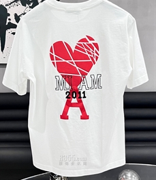 市场上装-T恤-欧货T恤