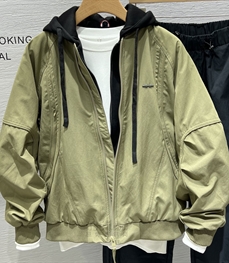 市场上装-夹克-休闲夹克