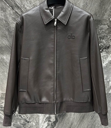 市场上装-皮衣-休闲皮衣