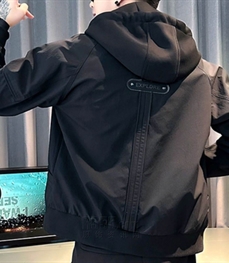 市场上装-夹克-休闲夹克