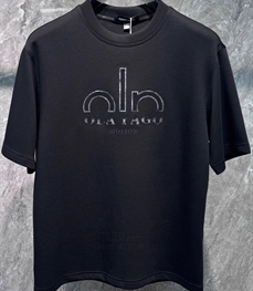 市场上装-T恤-欧货T恤