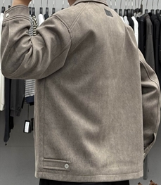 市场上装-皮衣-休闲皮衣