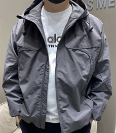 市场上装-夹克-休闲夹克