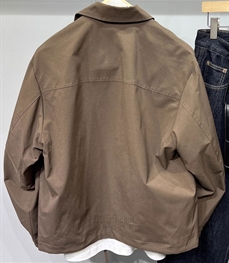 市场上装-夹克-休闲夹克