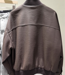 市场上装-皮衣-休闲皮衣