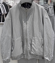 市场上装-夹克-休闲夹克