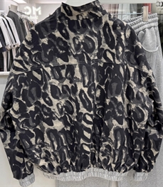 市场上装-夹克-休闲夹克