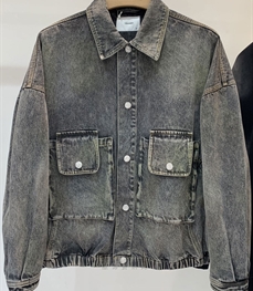 市场上装-夹克-休闲夹克