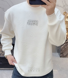 市场上装-T恤-欧货T恤