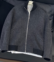 市场上装-夹克-休闲夹克