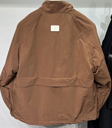 市场上装-夹克-休闲夹克