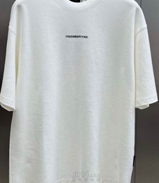 市场上装-T恤-欧货T恤