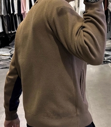 市场上装-毛衫-休闲毛衫