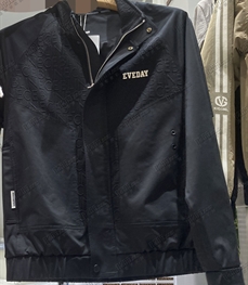 市场上装-夹克-休闲夹克