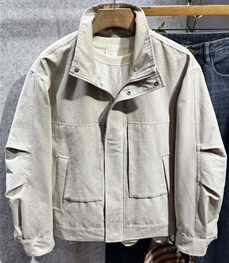 市场上装-夹克-休闲夹克