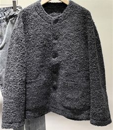 市场上装-夹克-休闲夹克