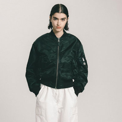 中国《TOP KHAKI》2025秋冬休闲时尚男装