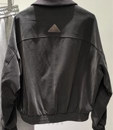 市场上装-皮衣-休闲皮衣