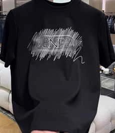 市场上装-T恤-欧货T恤