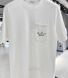 市场上装-T恤-欧货T恤