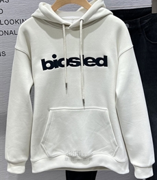 市场上装-卫衣-休闲卫衣