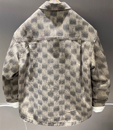 市场上装-夹克-休闲夹克