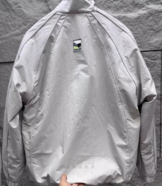 市场上装-夹克-休闲夹克