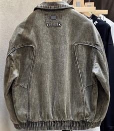 市场上装-夹克-休闲夹克