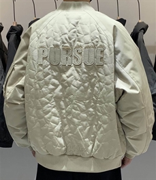 市场上装-夹克-休闲夹克