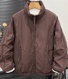 市场上装-夹克-休闲夹克