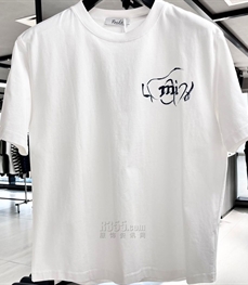 市场上装-T恤-欧货T恤