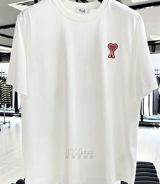 市场上装-T恤-欧货T恤