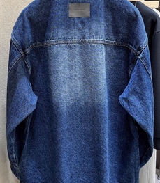 市场上装-衬衫-休闲衬衫