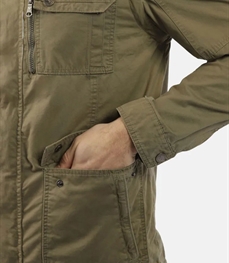 市场上装-夹克-商务夹克