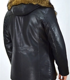 市场上装-皮衣-商务皮衣