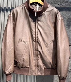 市场上装-皮衣-休闲皮衣