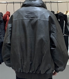 市场上装-皮衣-休闲皮衣