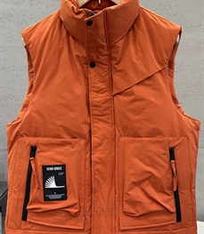 市场上装-马夹-休闲马夹