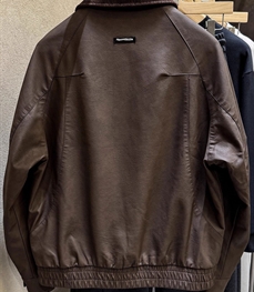 市场上装-皮衣-休闲皮衣