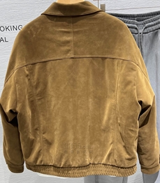 市场上装-皮衣-休闲皮衣