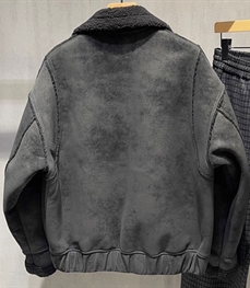 市场上装-皮衣-休闲皮衣