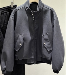 市场上装-皮衣-休闲皮衣