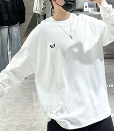 市场上装-T恤-休闲T恤