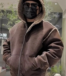 市场上装-皮衣-休闲皮衣