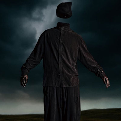 中国《TEAM WANG design》2025秋冬潮流前卫男装