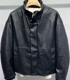 市场上装-皮衣-休闲皮衣