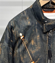 市场上装-皮衣-休闲皮衣